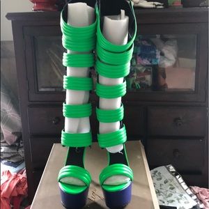 NIB Privilege Get Hi Blue/Lime Green Boots